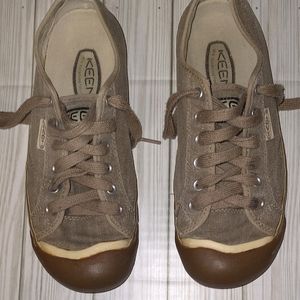 Keen Dark Khaki Lace Up Sneaker